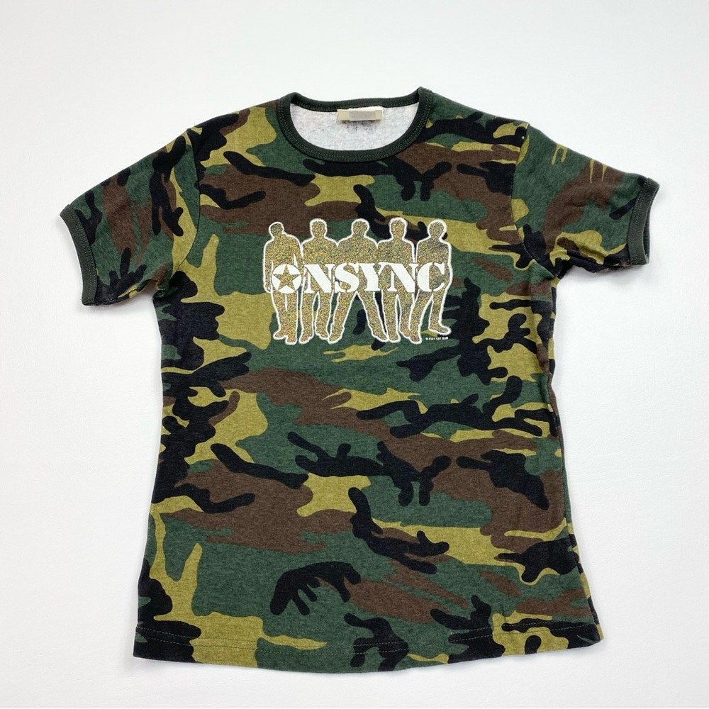 Girl’s/Kid’s VTG 2001 NSYNC Short Sleeve Camo T-Shirt Size Large